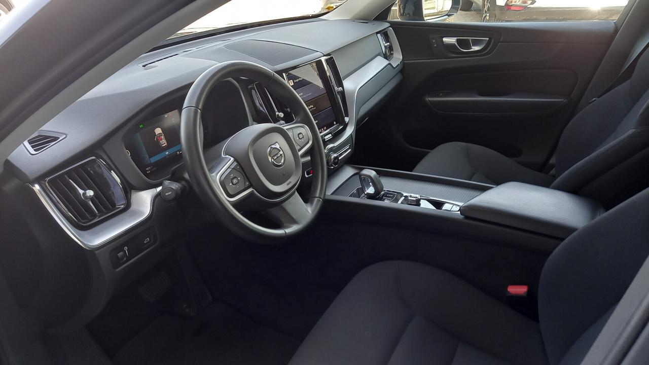 Volvo XC 60 XC60 B4 (d) AWD Geartronic Business