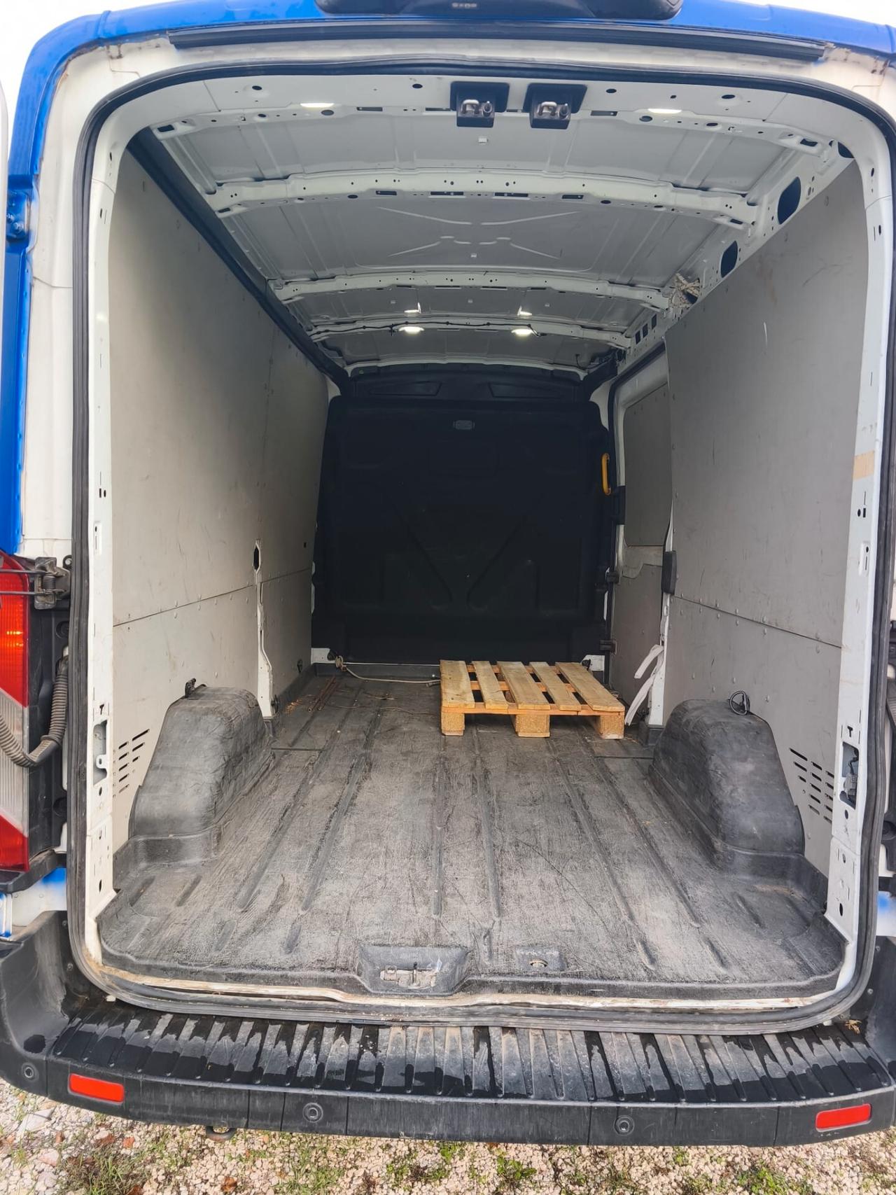 FORD FORD TRANSIT (PC) 350 L3H2 TREND 2.0 ECO 170 CV