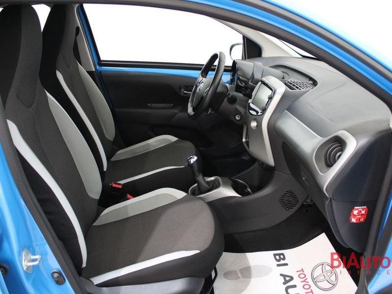 Toyota Aygo Aygo 5p 1.0 x-play my15