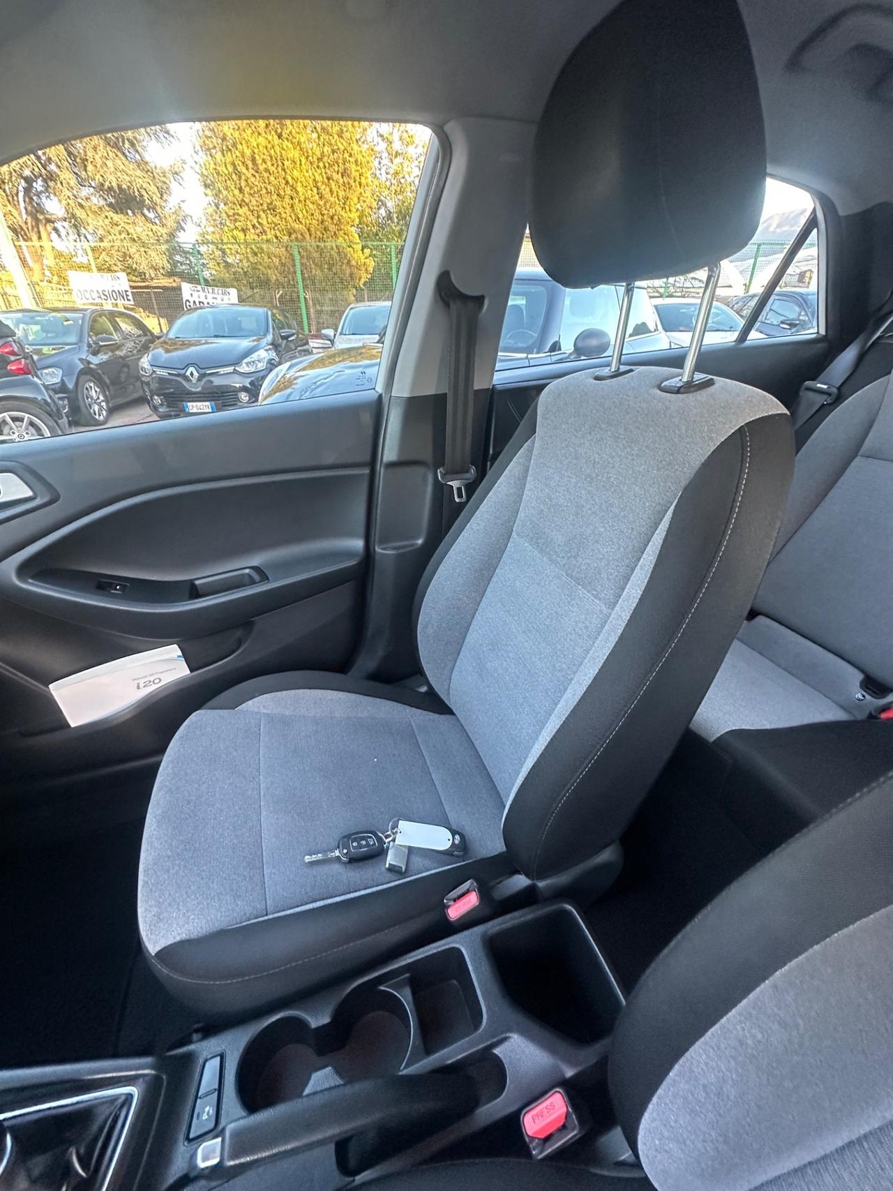 Hyundai i20 1.2 84 CV 5 porte Style