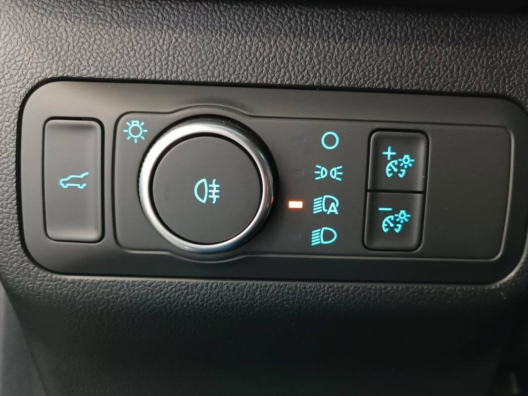 Ford Kuga 2.5 full hybrid ST-LineX 180cv-TOP DI GAMMA