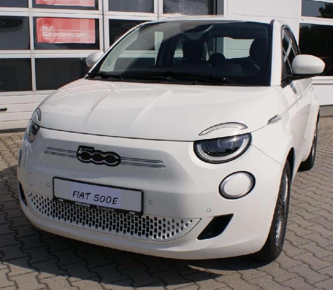 Fiat 500 500e Berlina 42 kWh La Prima
