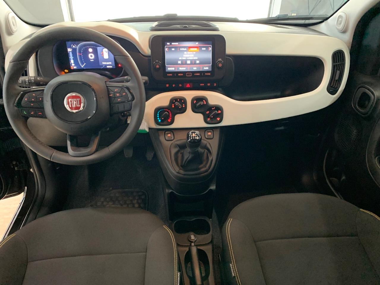 Fiat Panda 1.0 FireFly S&S Hybrid Pandina Cross 5 P.ti