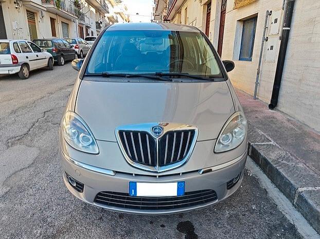 LANCIA Musa 1.4 8V Ecochic *GPL* - 2011