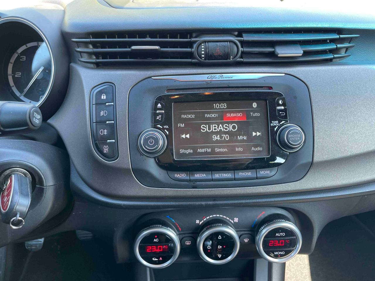 Alfa Romeo Giulietta 1.6 JTDm-2 120 CV Distinctive NEOPATENTATI