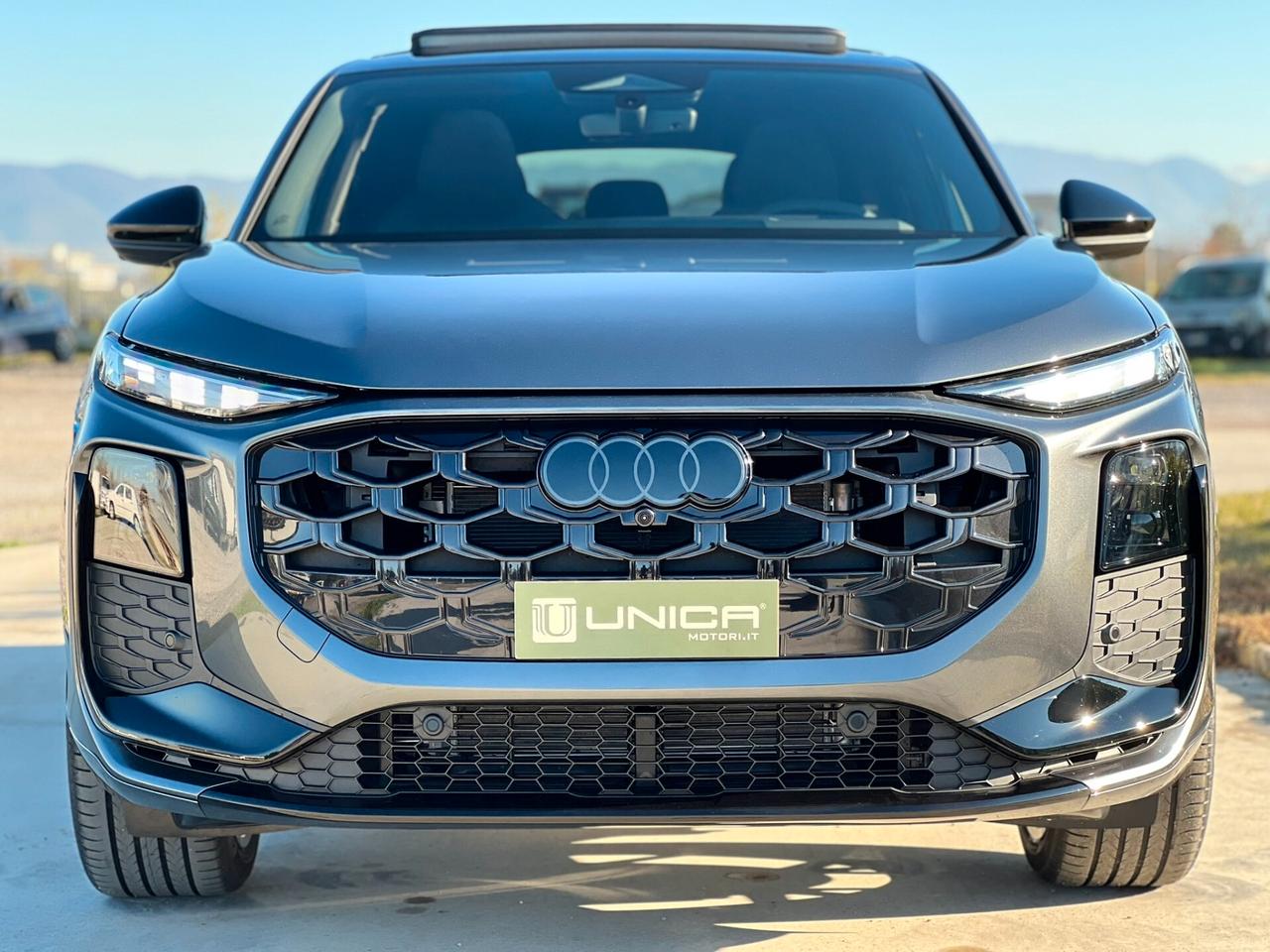 Audi Q3 Sportback 2.0 tdi S line 150cv S-tronic IVA ESPOSTA