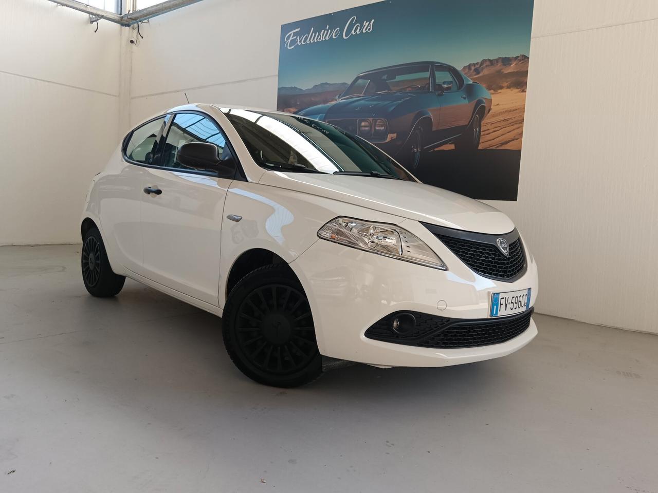 Lancia Ypsilon 1.2 69 CV 5 porte S&S Elefantino Blu