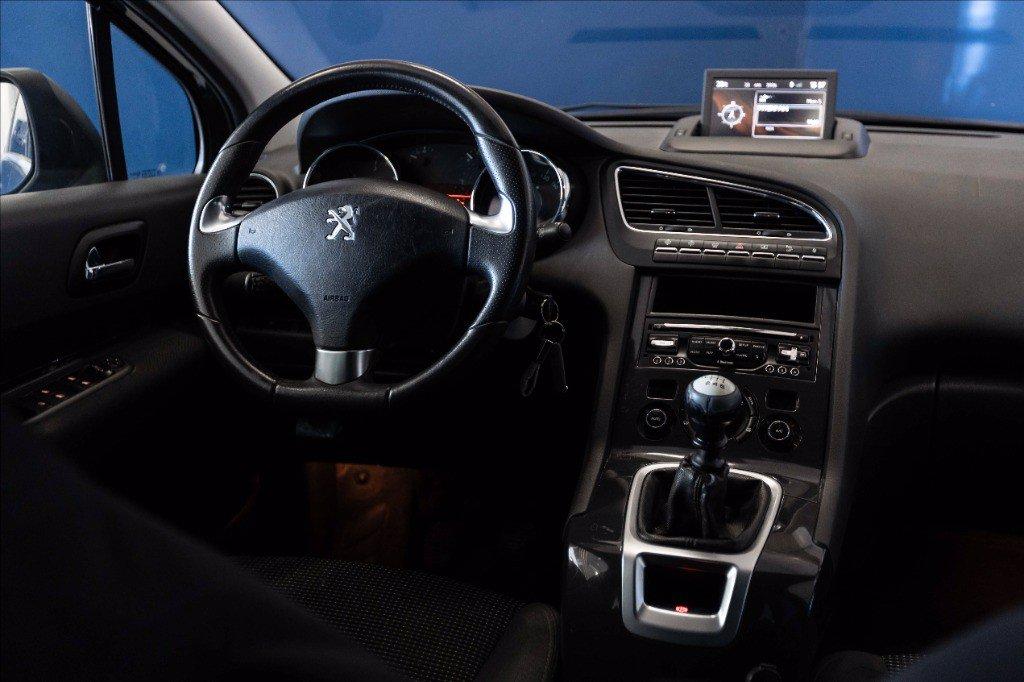 PEUGEOT 5008 1.6 bluehdi Active s&s 120cv 7p.ti del 2016