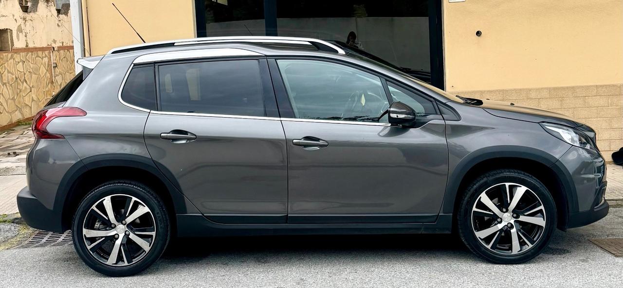 Peugeot 2008 BlueHDi 100 Allure