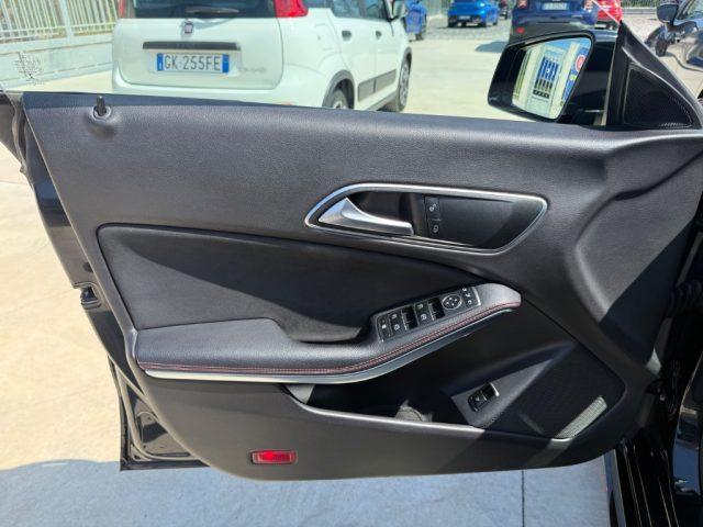 MERCEDES-BENZ CLA 220 d Premium AMG Garanzia