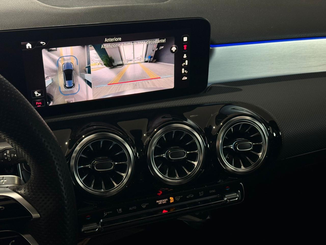 Mercedes-benz A 180d Automatic Premium AMG Night Edition Plus