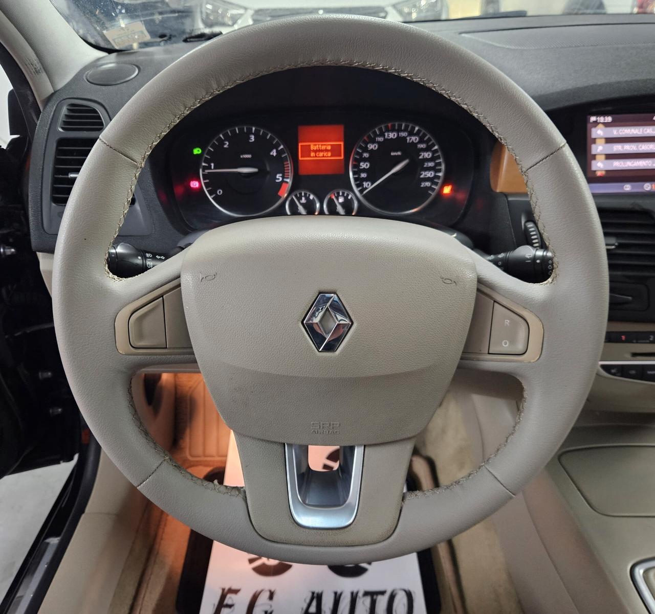 RENAULT LAGUNA 2.0DCI INITIALE PARIS STRAFULL