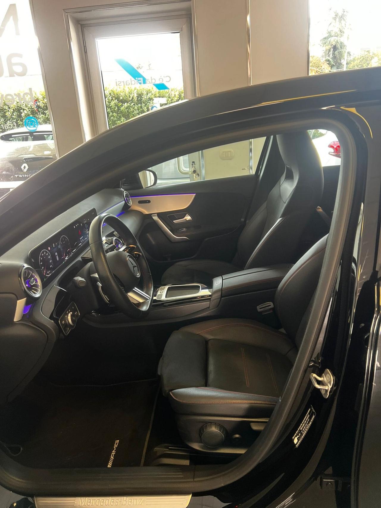 Mercedes-benz A 180 d Automatic AMG Line Premium PACCHETTO LUCI