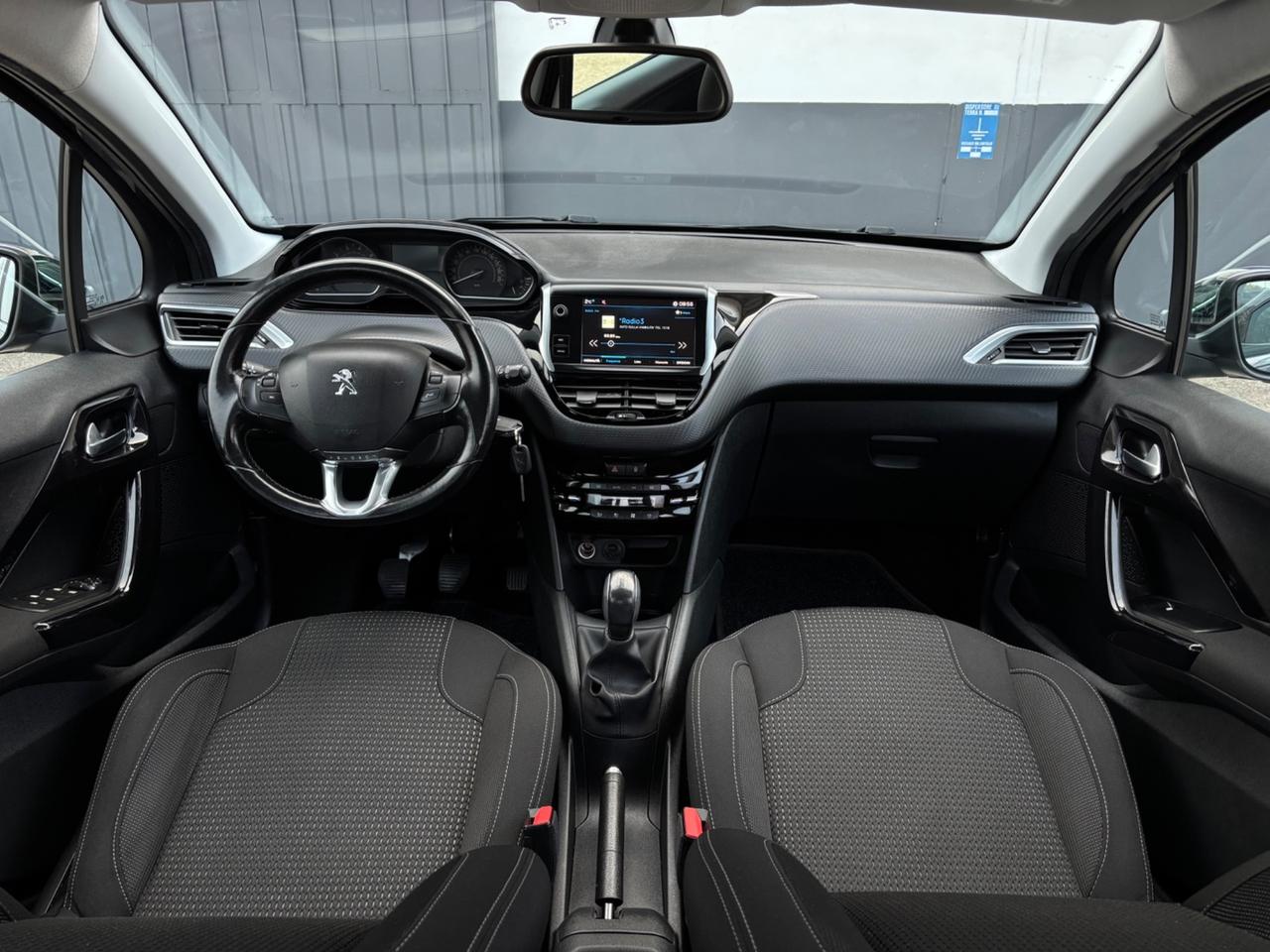 Peugeot 208 1.2 benzina. Neopatentati. Garanzia