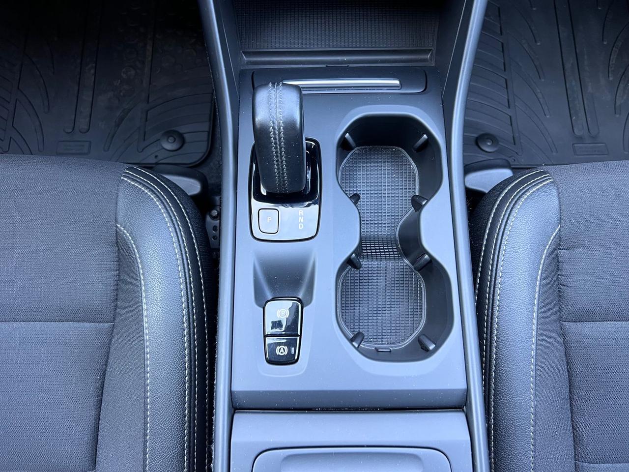 Volvo XC40 Momentum Pro D3 #6864