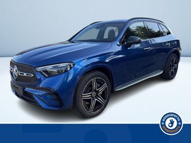 Mercedes-Benz GLC 200 4Matic AMG Line Premium