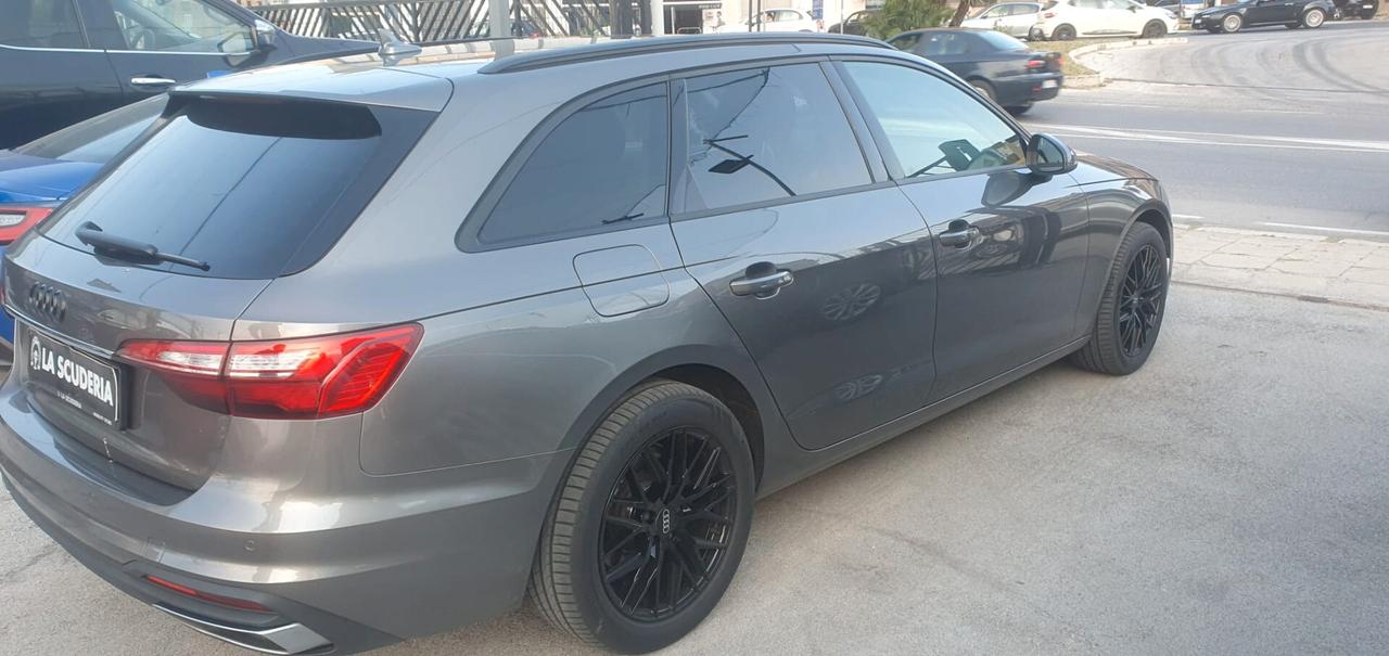 Audi A4 35 TDI/163 CV S tronic S line edition