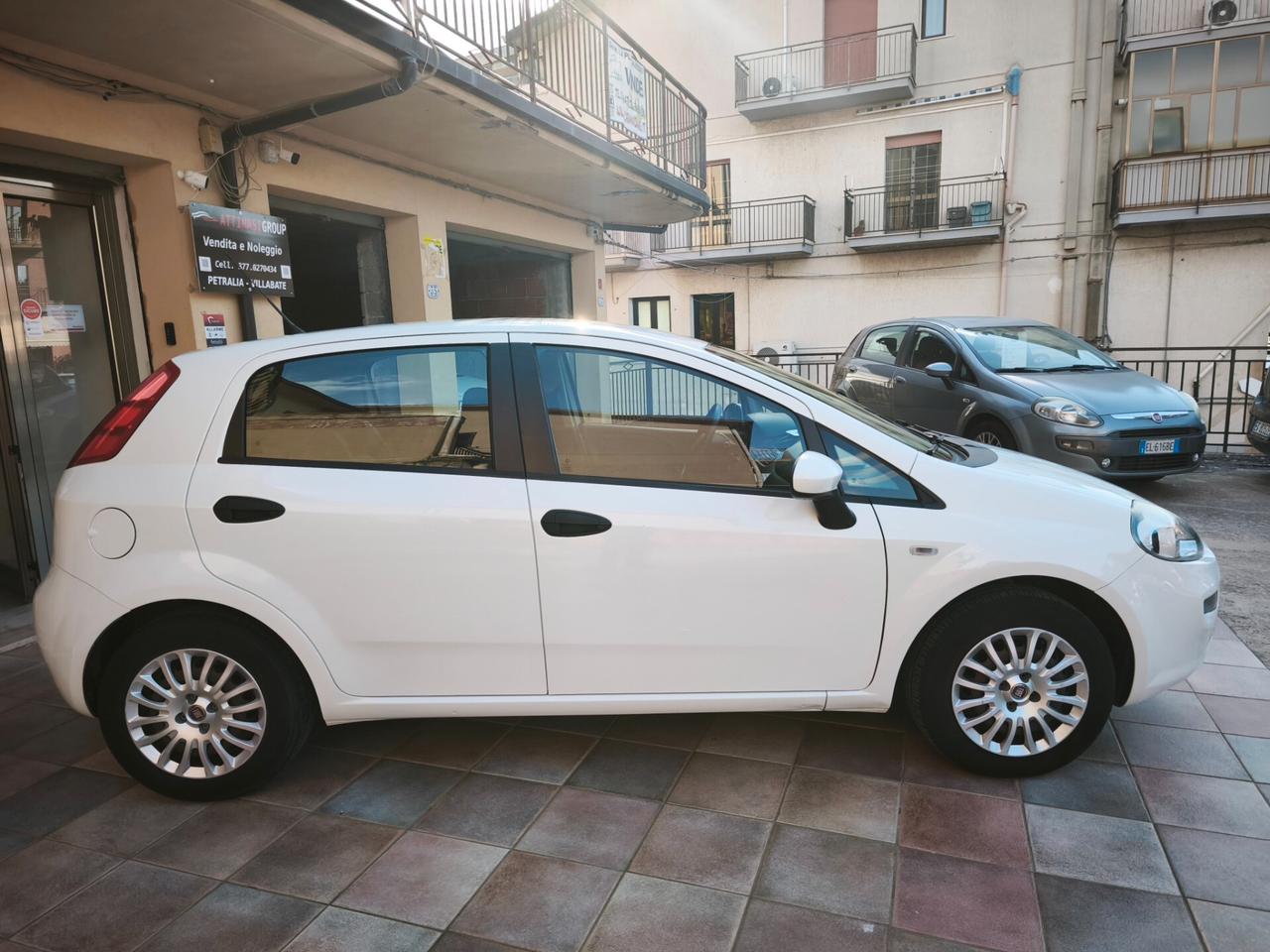 Fiat Punto 1.3 M-jet 75 CV 5 VECCHIO STAMPO