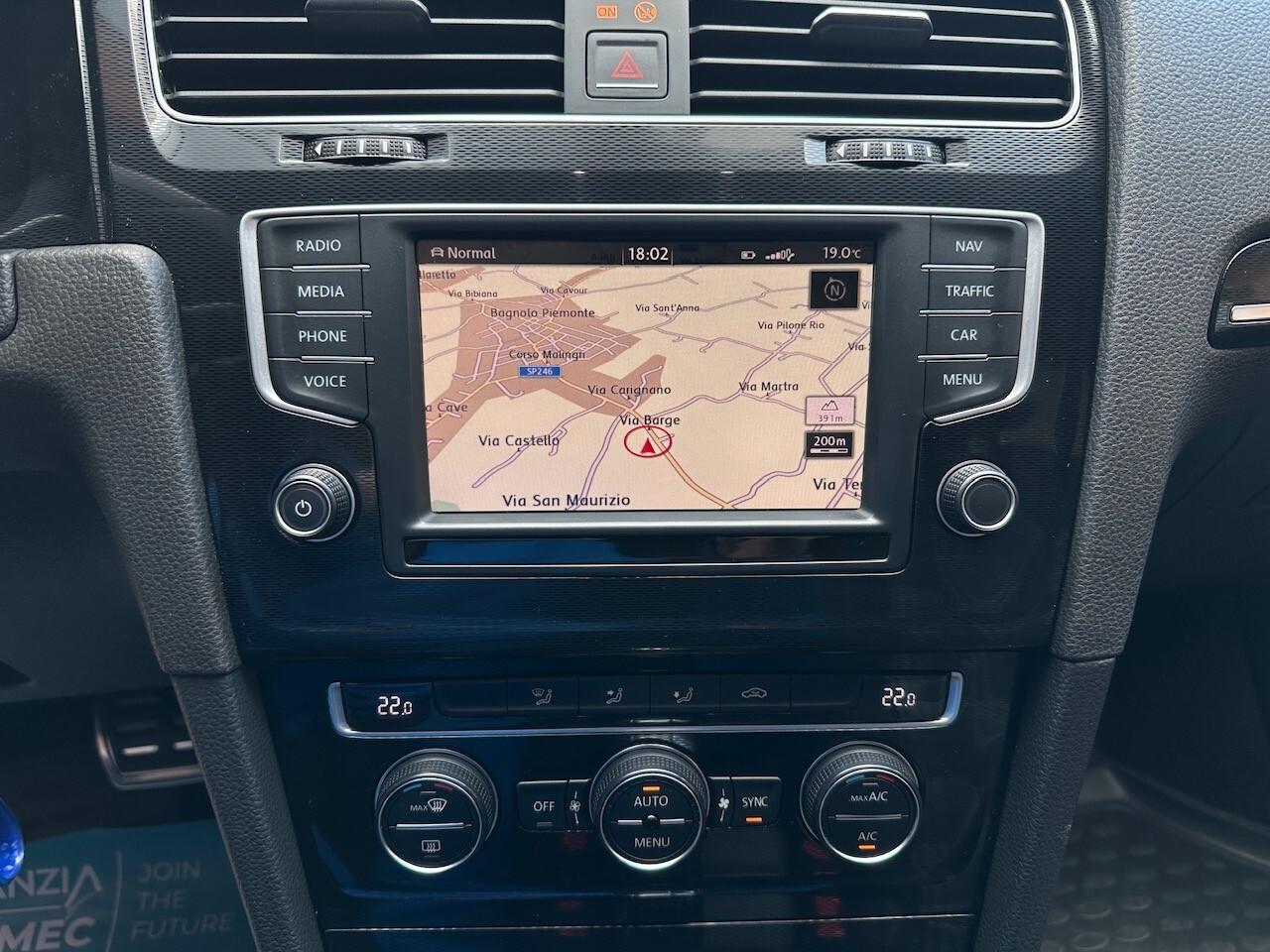 Volkswagen Golf GTD 2.0 TDI DSG 185cv
