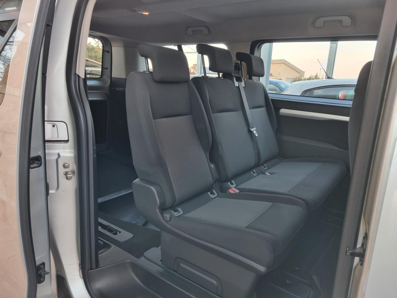 Toyota Proace Verso 1.4D STYLE disabili