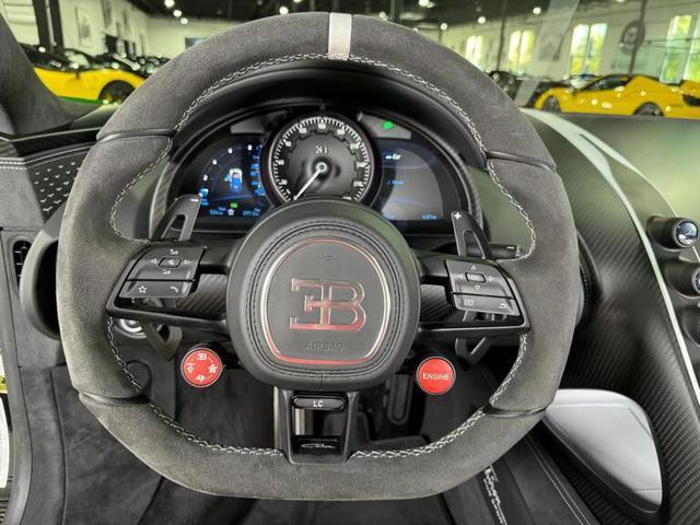 BUGATTI Chiron CHIRON PUR SPORT 8.0 W16 1500HP "1 OF 60"