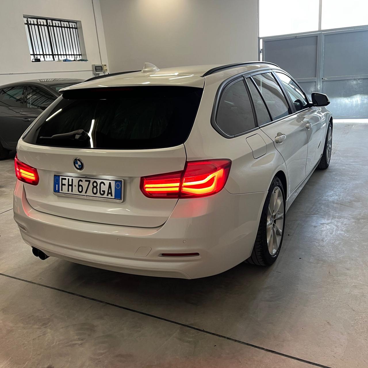 Bmw 320 320d xDrive Touring Msport