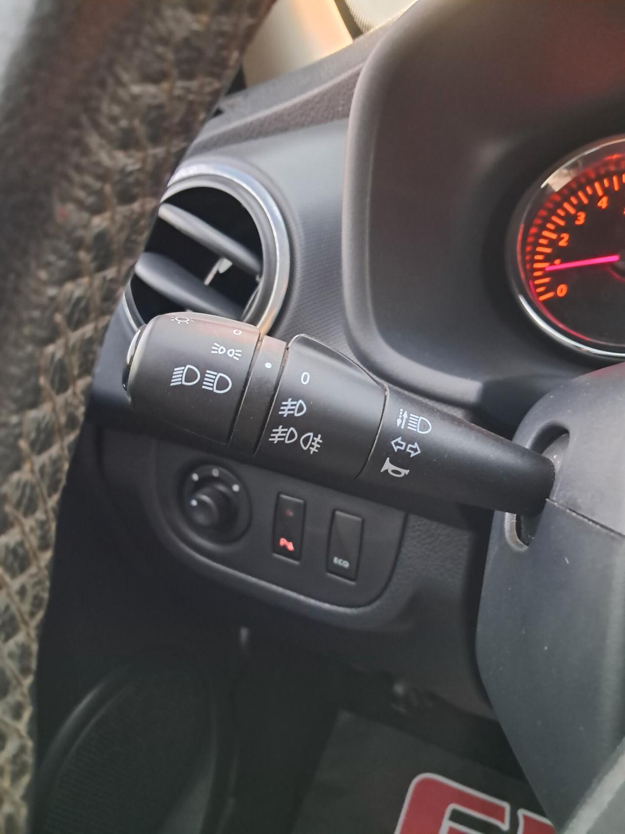 Sandero Stepway 1.5 dCi 90CV Automatica *NAVY-CRUISE*