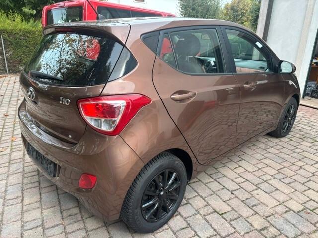 Hyundai i10 1.0 MPI Sound Edition
