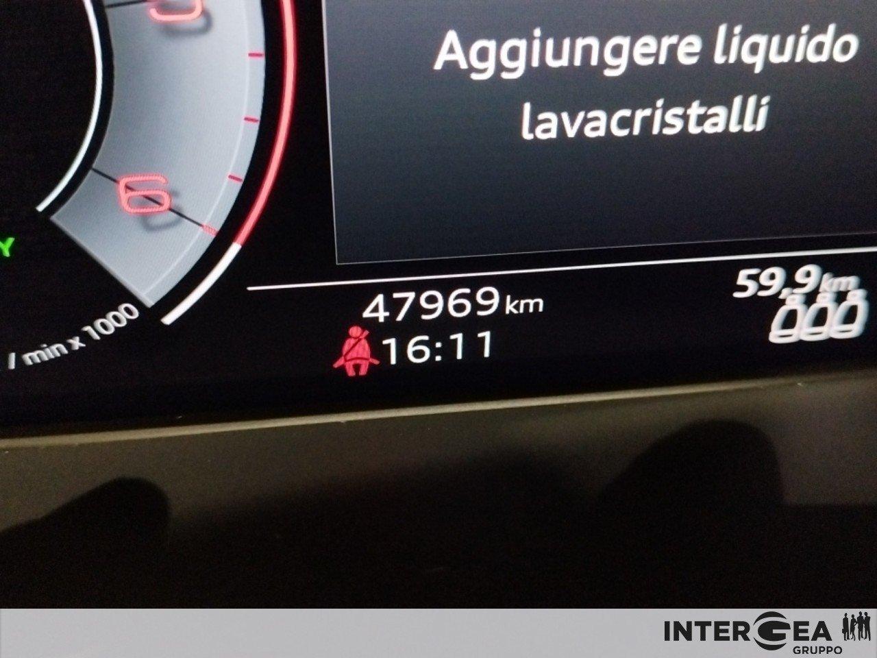 AUDI Q5 Sportback 40 2.0 tdi mhev 12V Business Advanced quattro s-tronic