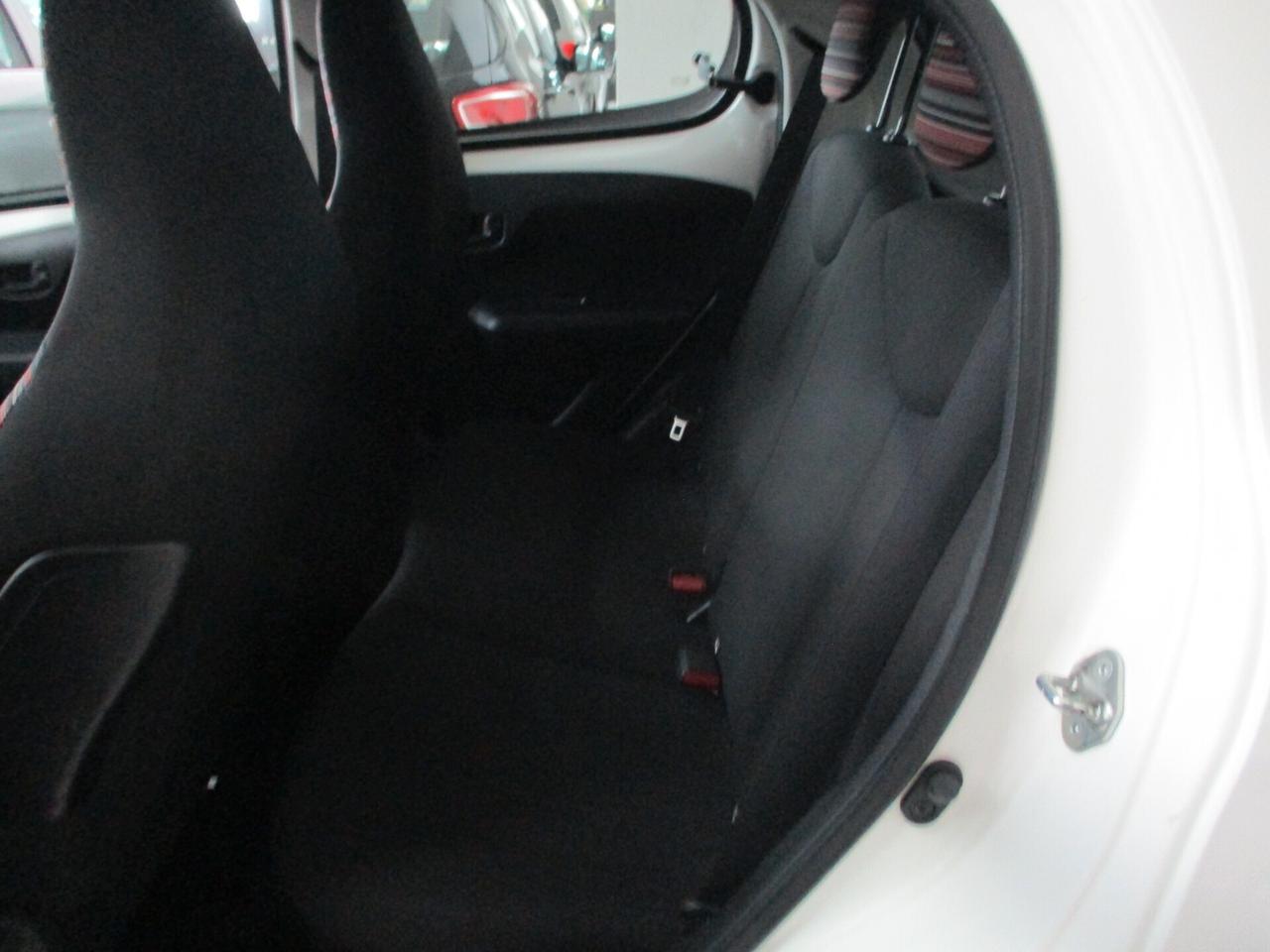 Citroen C1 1.0 5 PORTE VTI