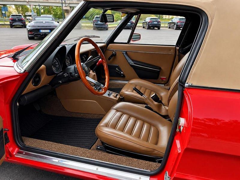 Alfa Romeo Spider 1.6 "DUETTO AERODINAMICA I"