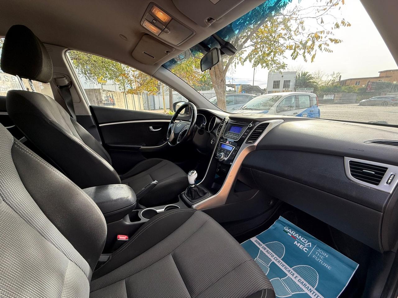 Hyundai i30 1.6 benzina GPL