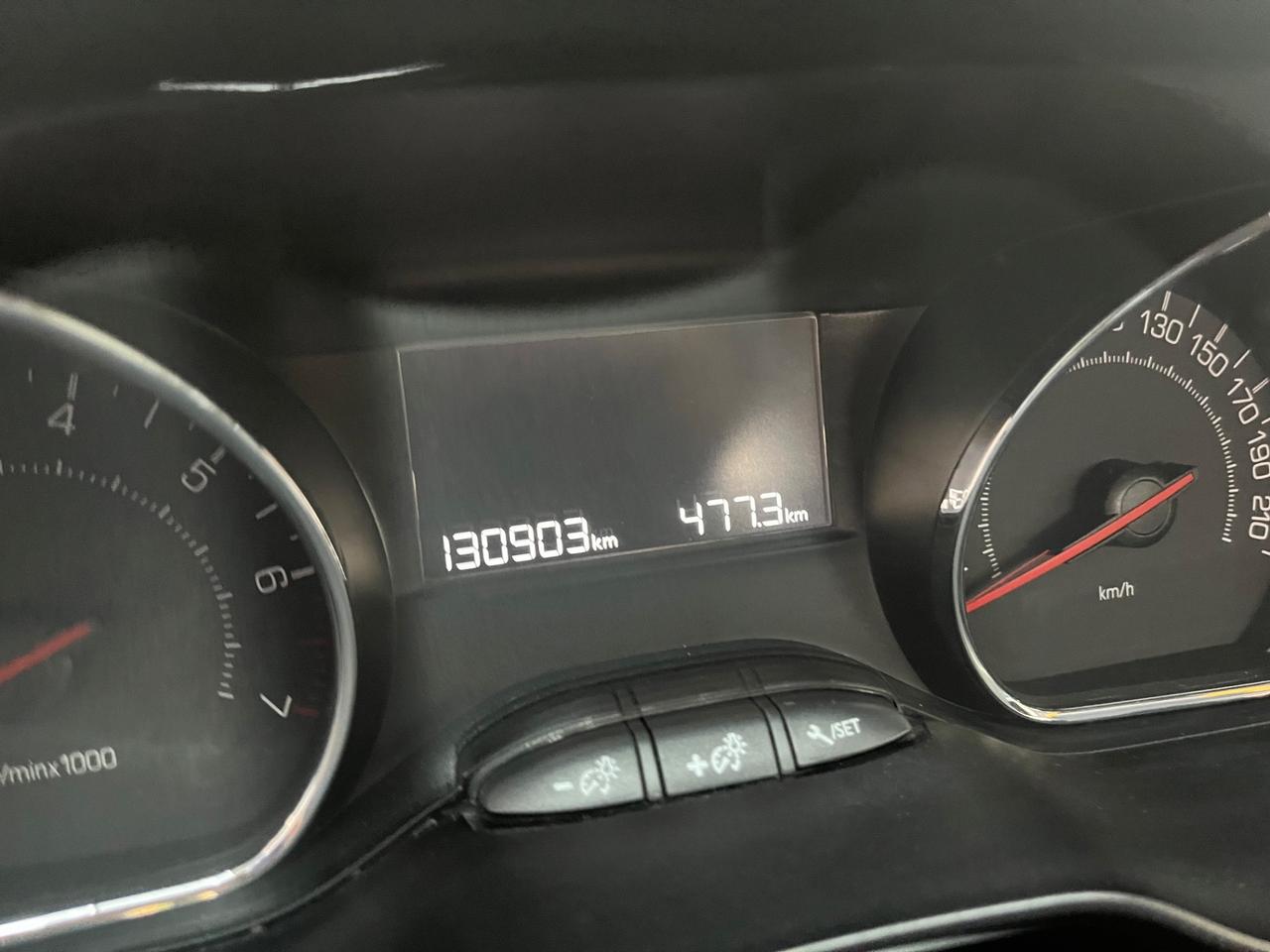 PEUGEOT 208 - BENZINA/GPL