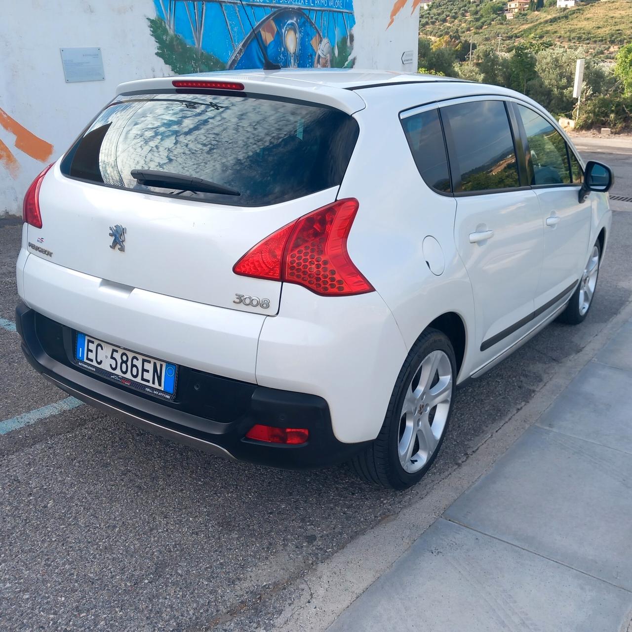 Peugeot 3008 2.0 HDi 110CV Business