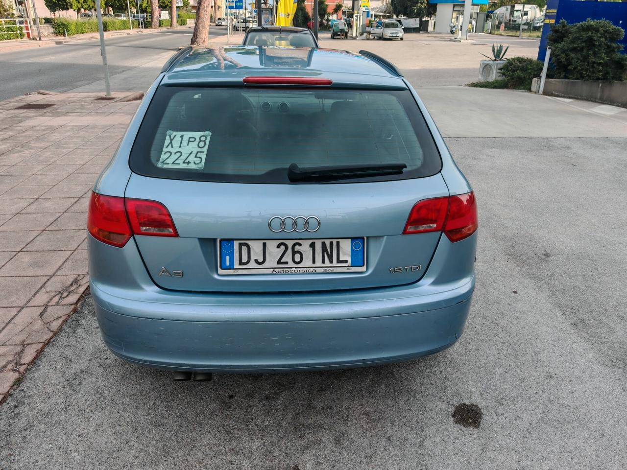 Audi A3 SPB 1.9 TDI 5P AMBITION OK NEOPATENTATI