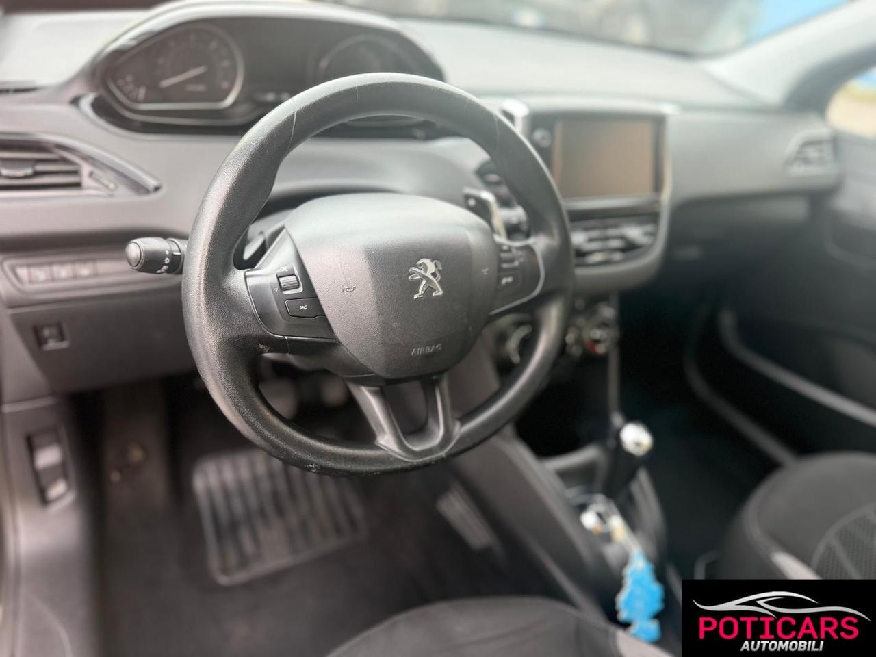 Peugeot 208 1.4 HDi 68 CV 5 porte Active Automatica