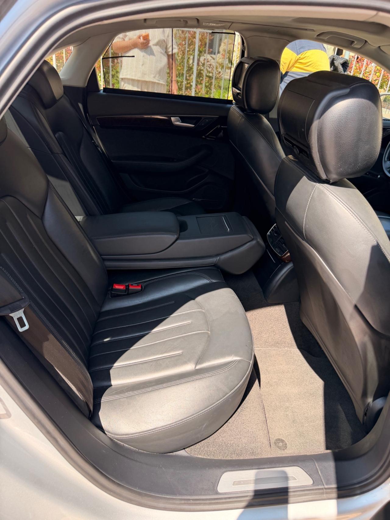 AUDI A8 4.2 V8 FSI quattro KM 113mila tetto frigo consolato ITA