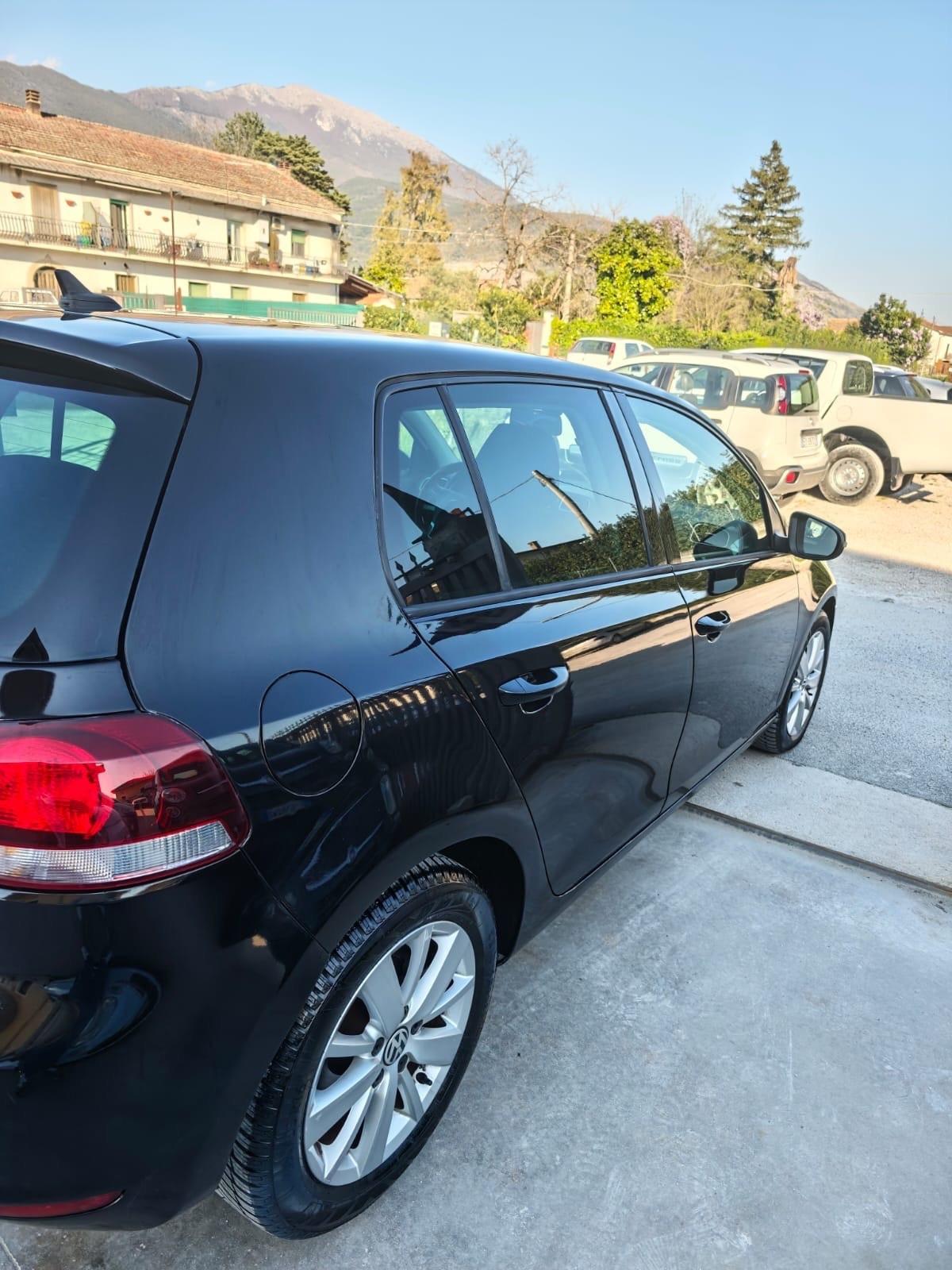 Volkswagen Golf 2.0 TDI 5p. Highline BlueMotion Technology