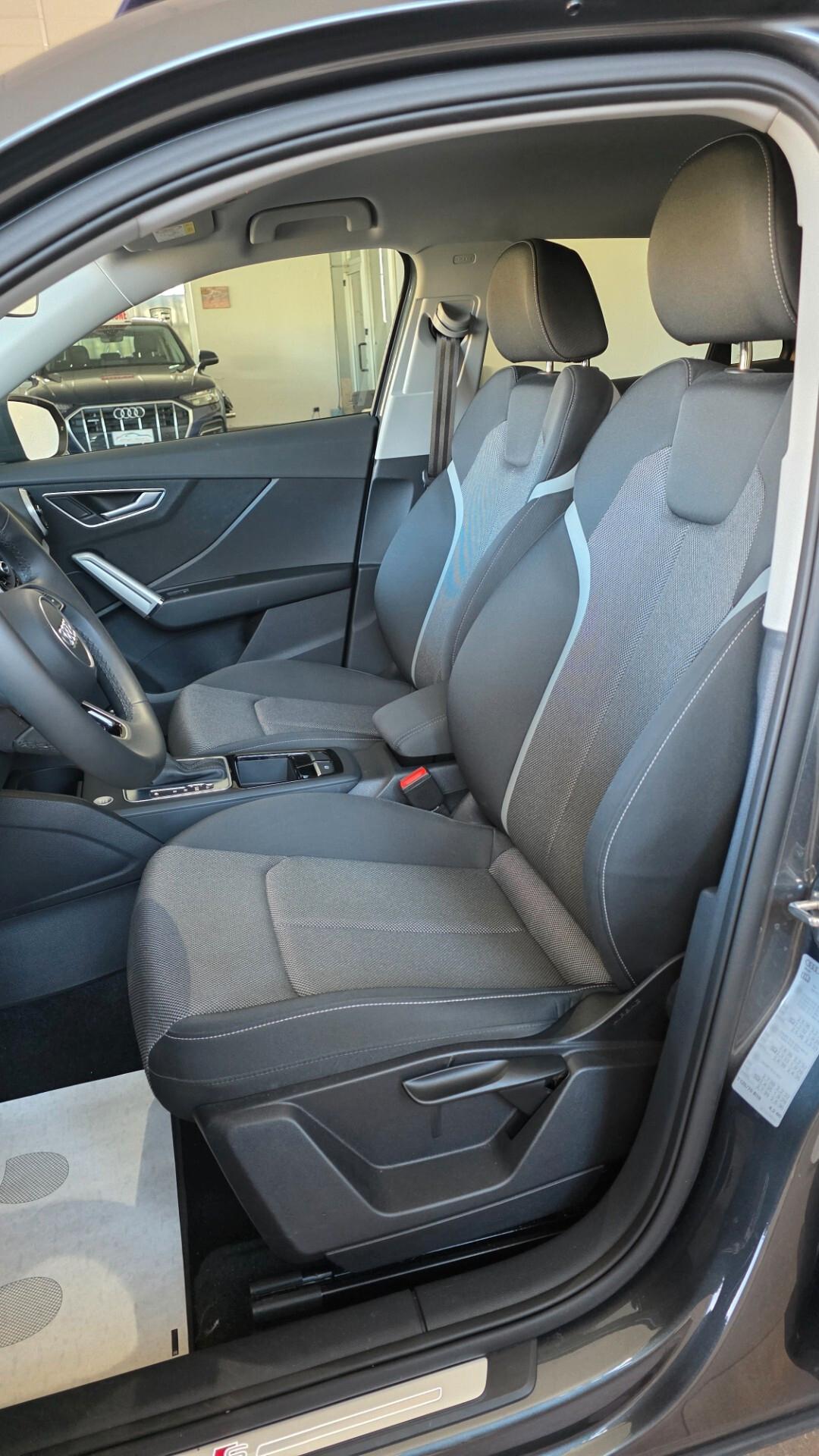 Audi Q2 35 TDI S tronic line Edition