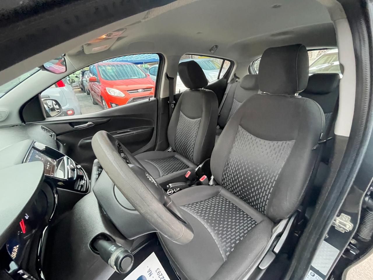 Opel Karl Rocks 1.0 73 CV GPL