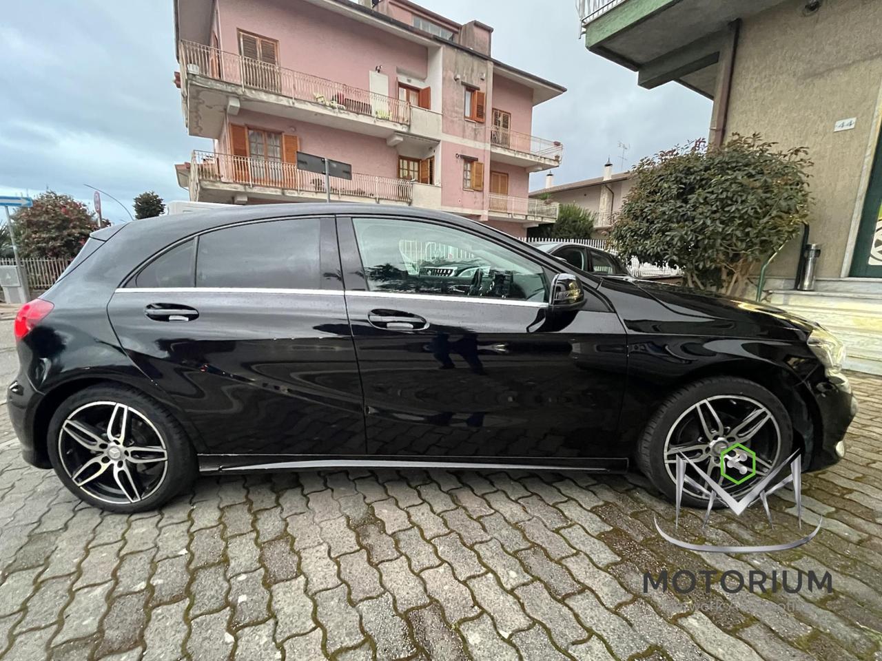 Mercedes A 180 D Premium 7G-DCT my16