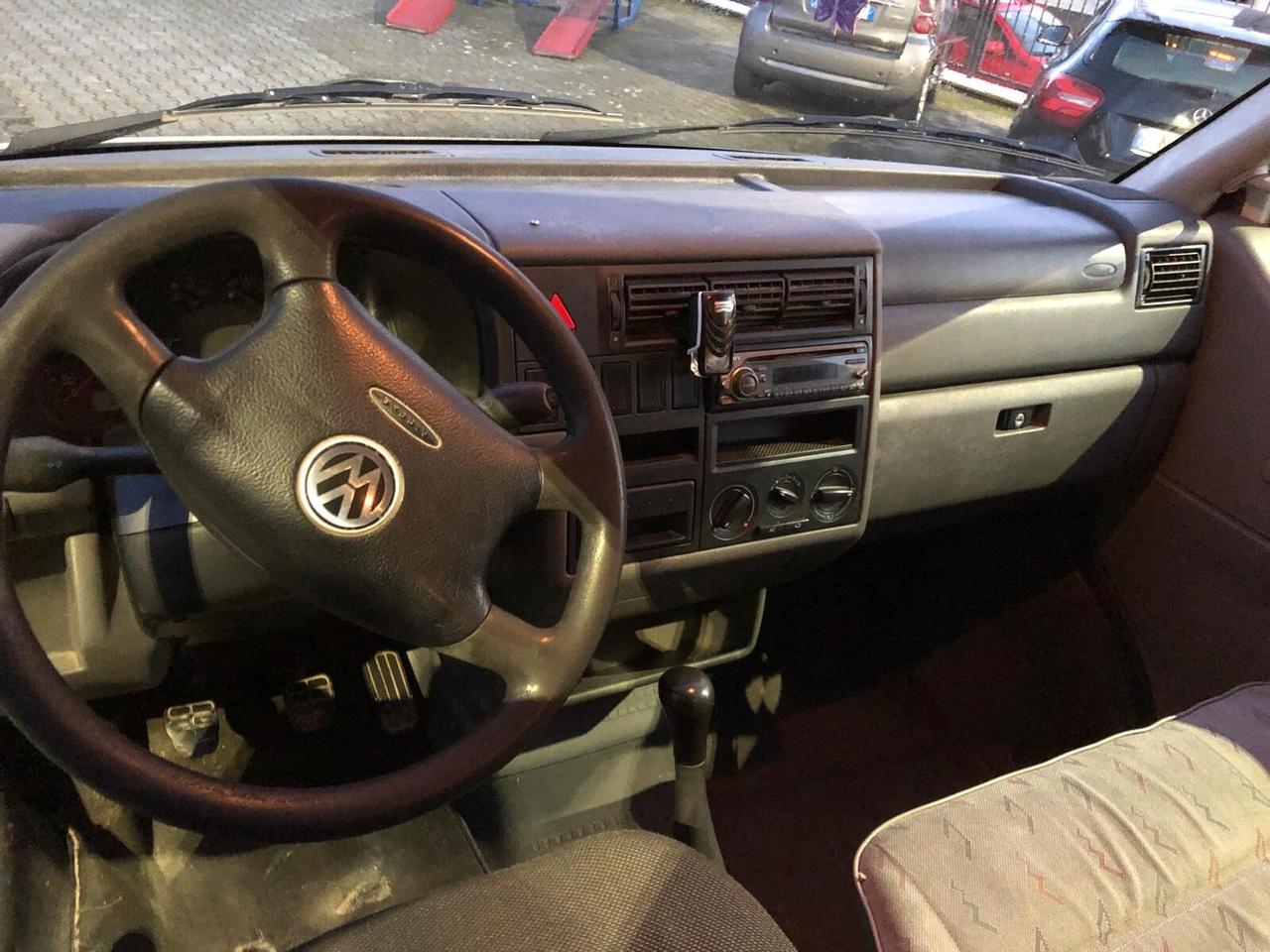 Volkswagen Transporter Transp. 2.5 TDI/88CV cat Furgone Vtr.