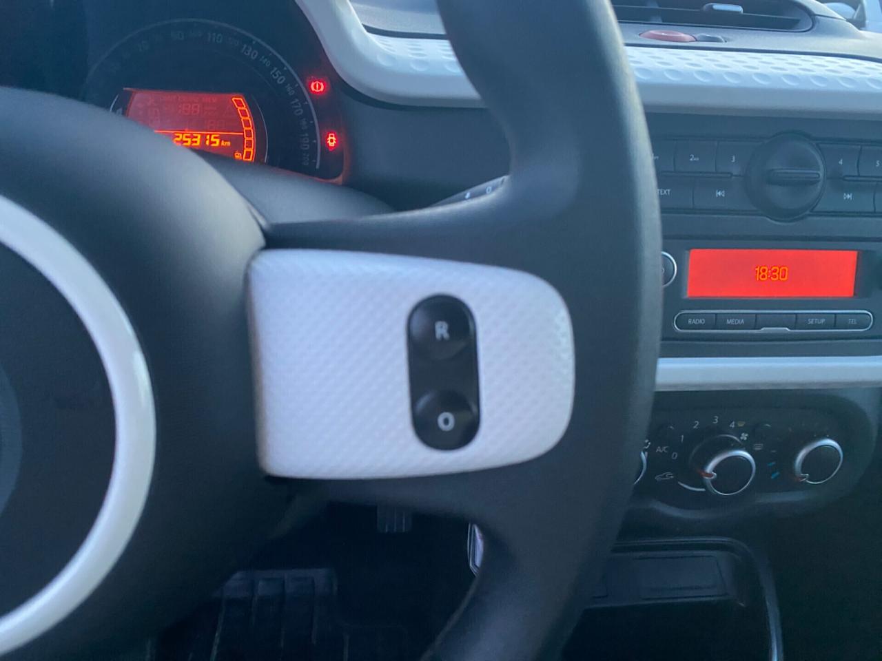 Renault Twingo SCe 65cv Zen