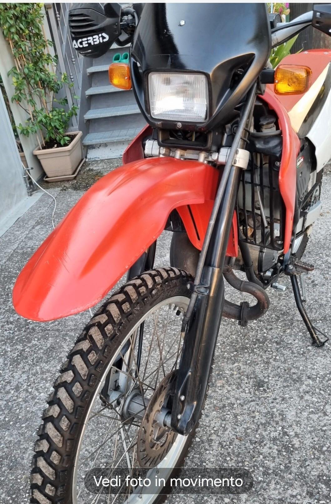 MOTO Aprilia RX 50 cc,ENDURO, REVISIONATA,TUTTO ORIGINALE,CON LIBRETTO