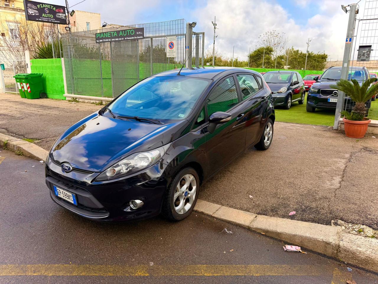 Ford Fiesta 1.4 TDCi 70CV 5 porte Titanium