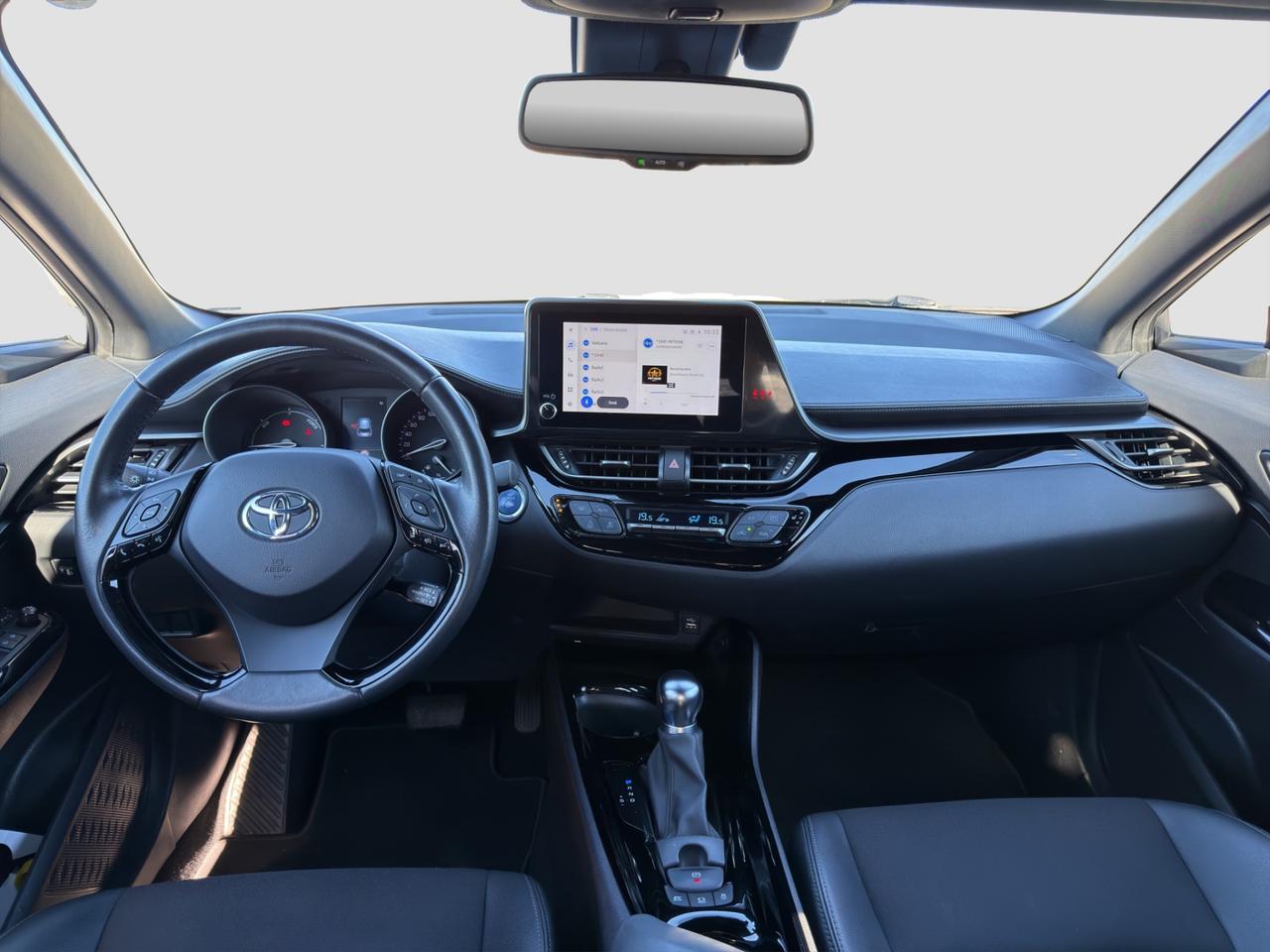 TOYOTA C-HR 2.0 Hybrid E-CVT Morebusiness