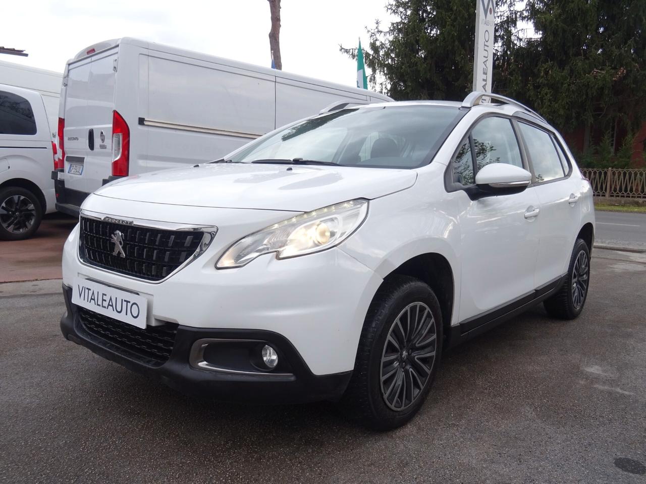 Peugeot 2008 PureTech 82 Active OK NEOPATENTATI
