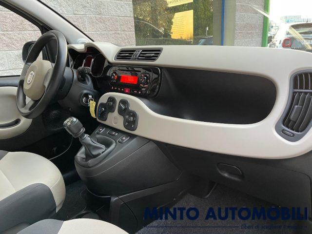 FIAT Panda 1.2 69CV LOUNGE UNIPROPRIETARIO ADATTA NEOPATENT.