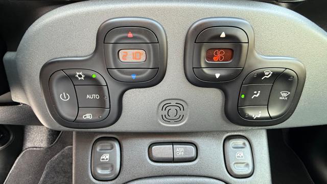 FIAT Panda 1.0 FIREFLY S&S HYBRID CITY LIFE*CARPLAY*USB*