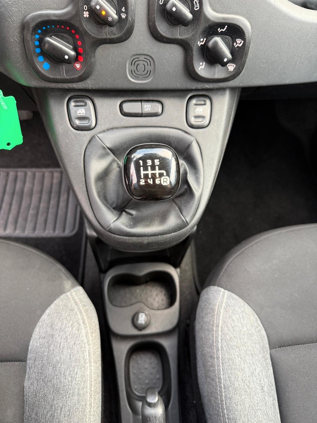 Fiat Panda 1.0 FireFly S&S Hybrid City Life NESSUN VINCOLO